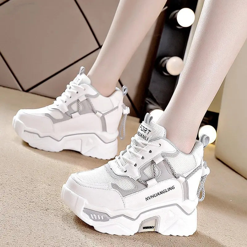 Trendy Interior Height Increasing Vulcanized Women's Shoes 2024 Autumn Style Simple Casual Sports High Heels Women's Dad Shoes