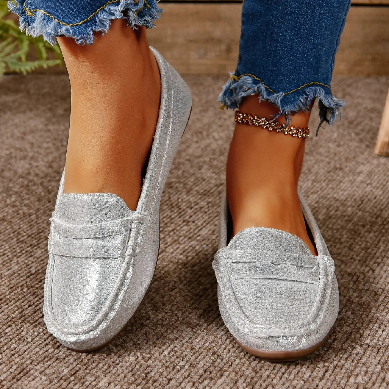 Women Flats Shoes Comfortable Lightweight Fashion Hot Loafers Spring and Autumn Shallow Casual Sneakers Outdoor Shoes for Women