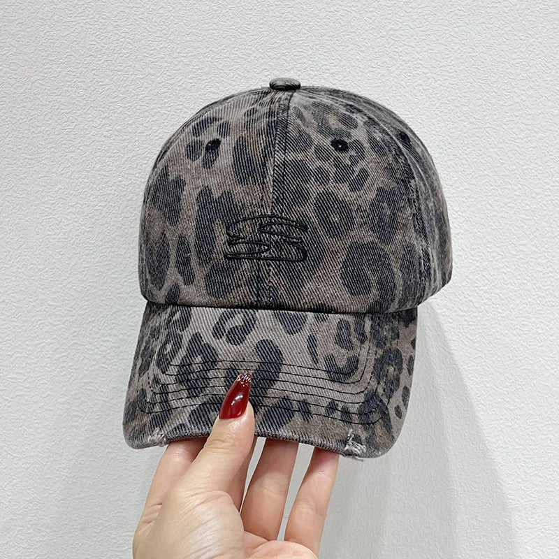 Retro Old Cross-Stitch Camouflage Baseball Cap for Men and Women Matching Face Small New Casual Soft Top Sun Baseball Cap