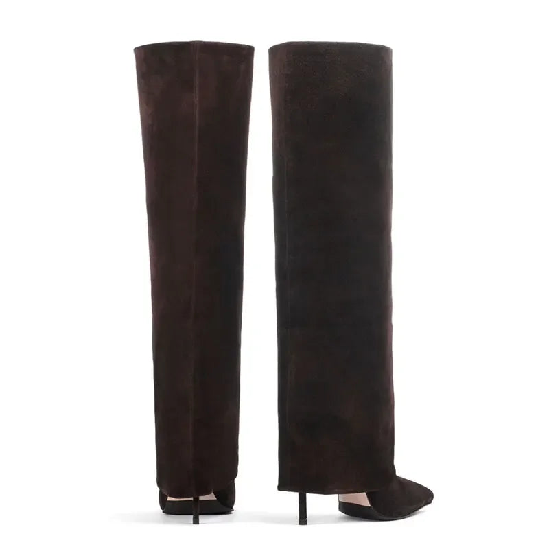 Autumn and Winter New Women's Knee High Leather Boots, Pointed Thin High-heeled Skirt Boots, Black Plus Size Long Boots