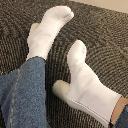 Luxury Brand Design Leather Tabi Boots Fashion Round Chunky High Heel Ankle Boots For Women Autumn Winter Split Toe Shoes