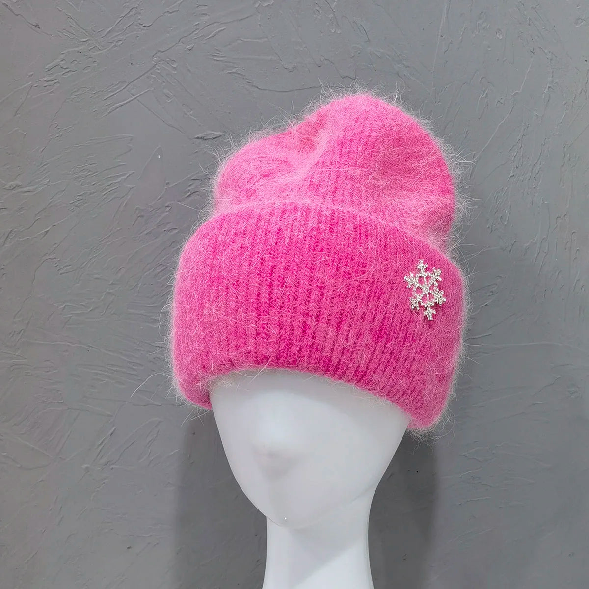 Hot Selling Winter Hat Real Rabbit Fur Winter Hats For Women Snowflake Warm Beanie cold Hats Women Solid Adult Cover Head Cap