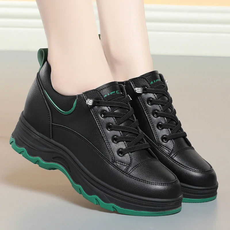 Comfortable Soft Leather Running Sneakers 2024 New Spring Autumn Middle-aged Elderly Fashion Chunky Causal Women Mother Shoes