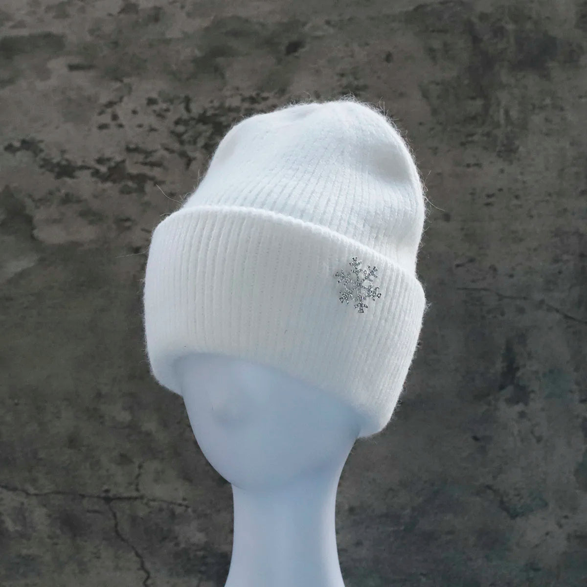 Hot Selling Winter Hat Real Rabbit Fur Winter Hats For Women Snowflake Warm Beanie cold Hats Women Solid Adult Cover Head Cap