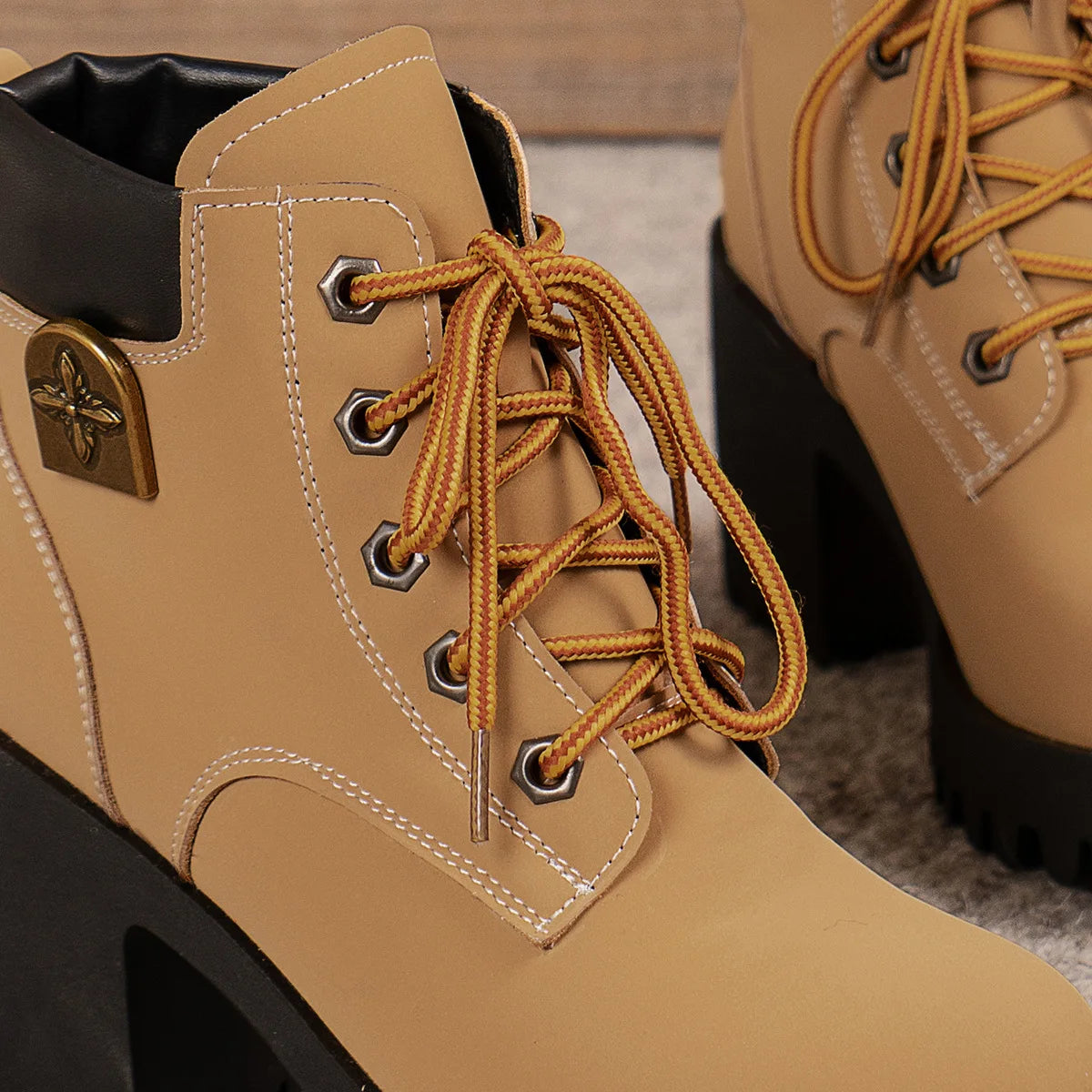 Women Retro Round Toe Chunky Heels Ankle Boots Autumn New High Heels Shoes Woman Lace Up Platform Fur Short Booties Big Size 42