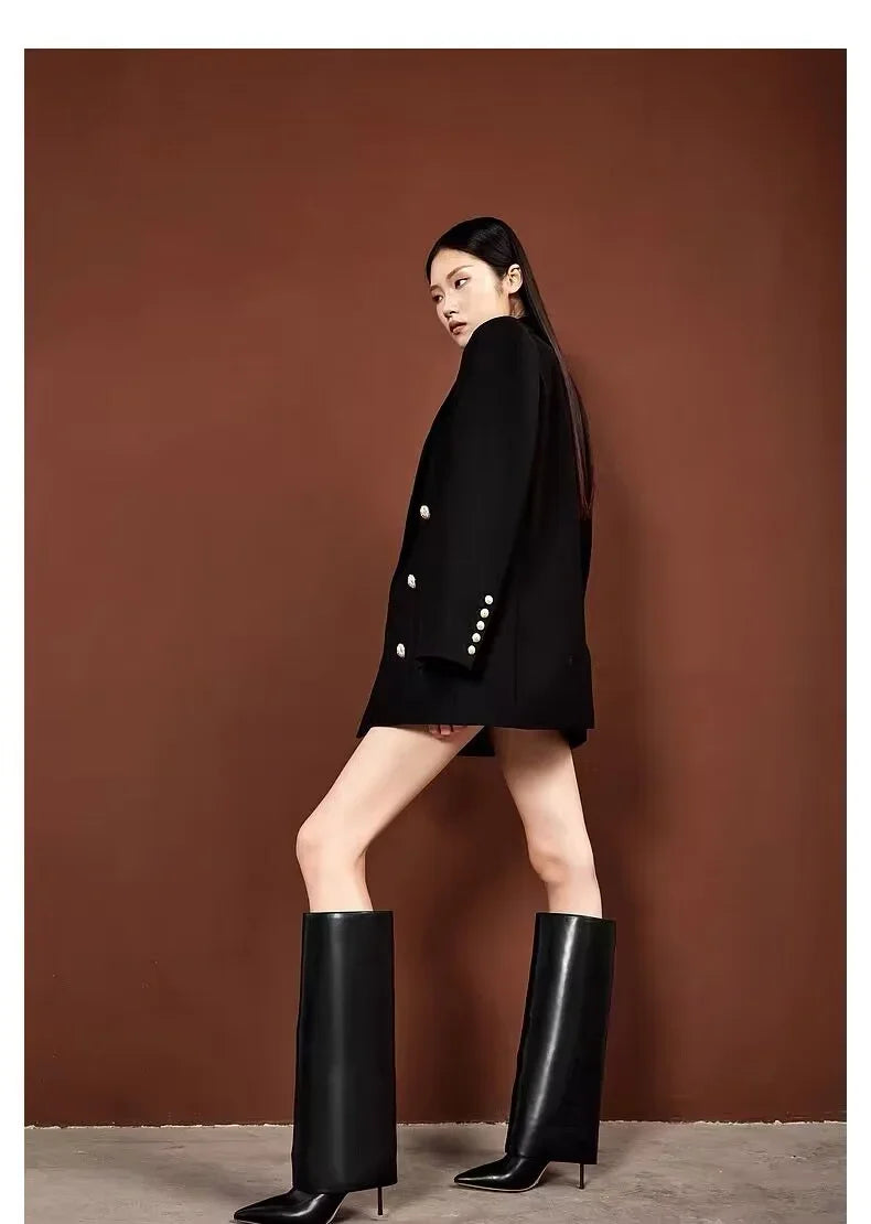 Autumn and Winter New Women's Knee High Leather Boots, Pointed Thin High-heeled Skirt Boots, Black Plus Size Long Boots