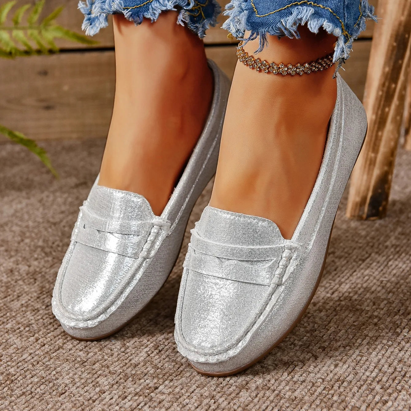 Women Flats Shoes Comfortable Lightweight Fashion Hot Loafers Spring and Autumn Shallow Casual Sneakers Outdoor Shoes for Women