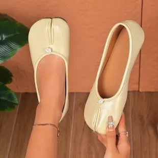 Fashion Soft Leather Split Toe Women Tabi Ballet Flats Spring Autumn Comfortable Walking Lazy Loafers Casual Girls Dance Shoes