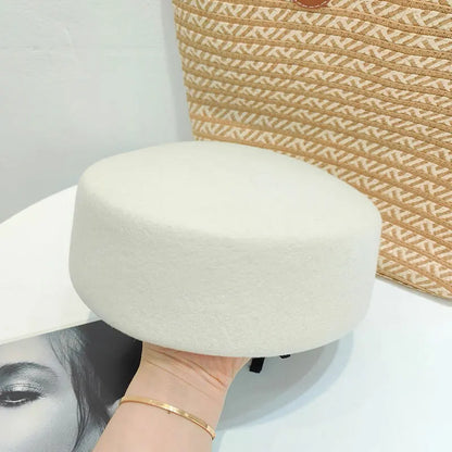 2025 Women's Hard Top Wool Beret Hat White Black Khaki Wool Felt Newsboy Hat Fashion Retro Fascinating Hostess Formal Designer