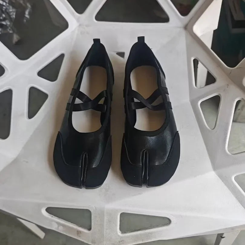 Fashion Soft Leather Split Toe Women Tabi Ballet Flats Spring Autumn Comfortable Walking Lazy Loafers Casual Girls Dance Shoes