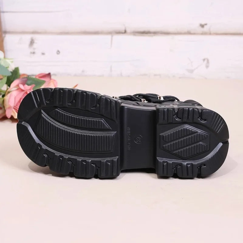 New Platform Women's Personality Casual Sneakers Autumn Round Toe Strappy Heels