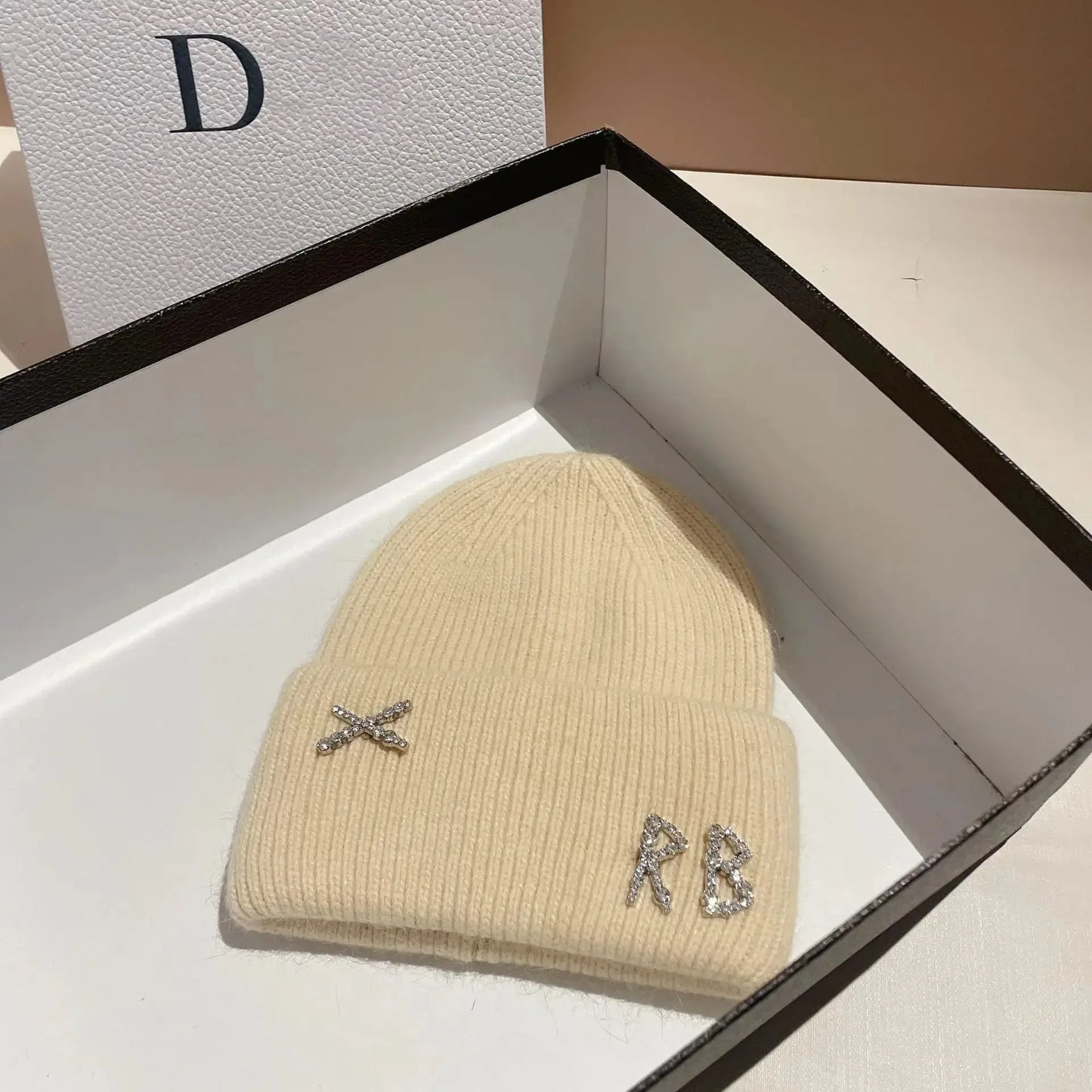 New Real fashion rabbit hair diamond letter hat Women's Winter warm knit hat Designer women's casual hat ski hat