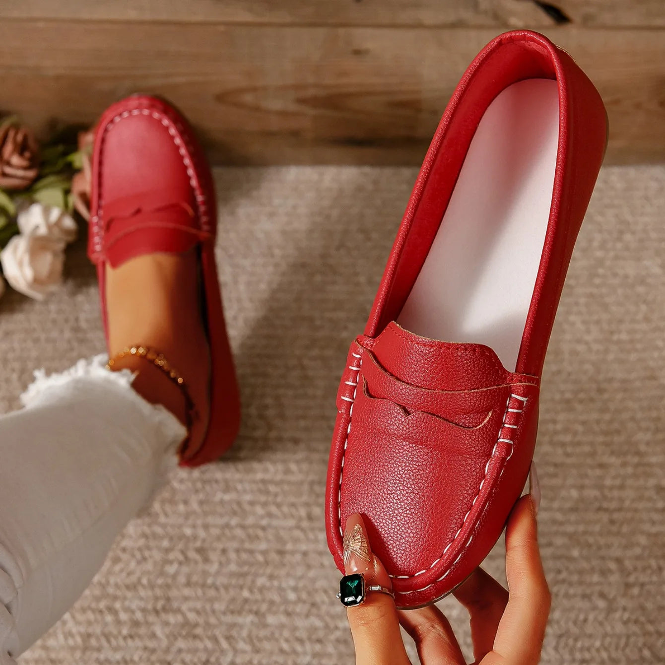 Women Flats Shoes Comfortable Lightweight Fashion Hot Loafers Spring and Autumn Shallow Casual Sneakers Outdoor Shoes for Women