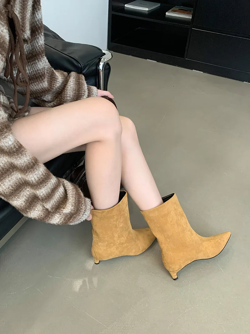Autumn Winter Pointed Toe Ankle Boots Women Designer Vintage Thin Low Heel Shoes Modern SHort Botas Zapatos De Mujer