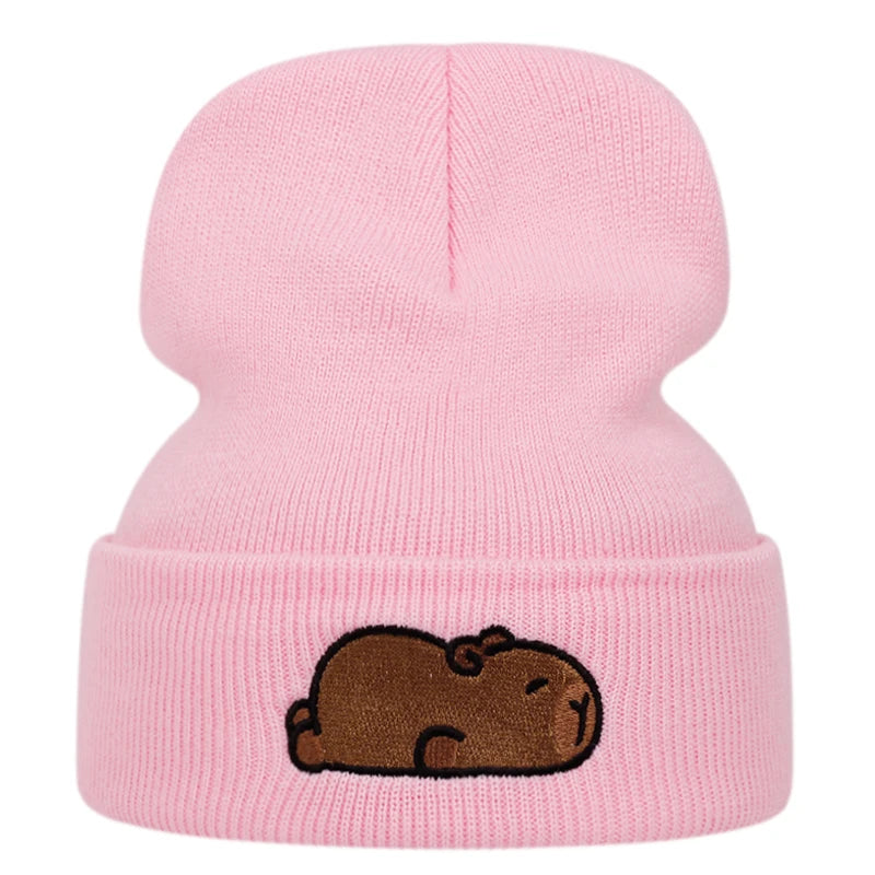 Cute capybara Capybara embroidered knitted cap, warm woolen cap for autumn and winter outdoor sports events