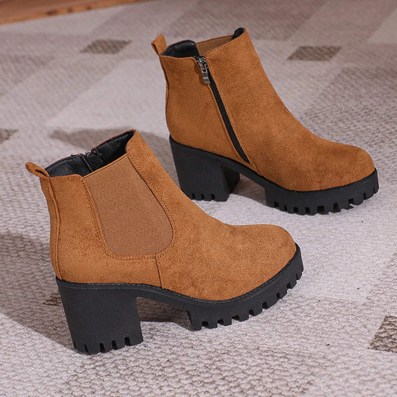 2024 Women Designer Elegant Platform Round Toe Zipper Ankle Boots Women Autumn Winter Comfy Platform Short Boots Shoes for Women