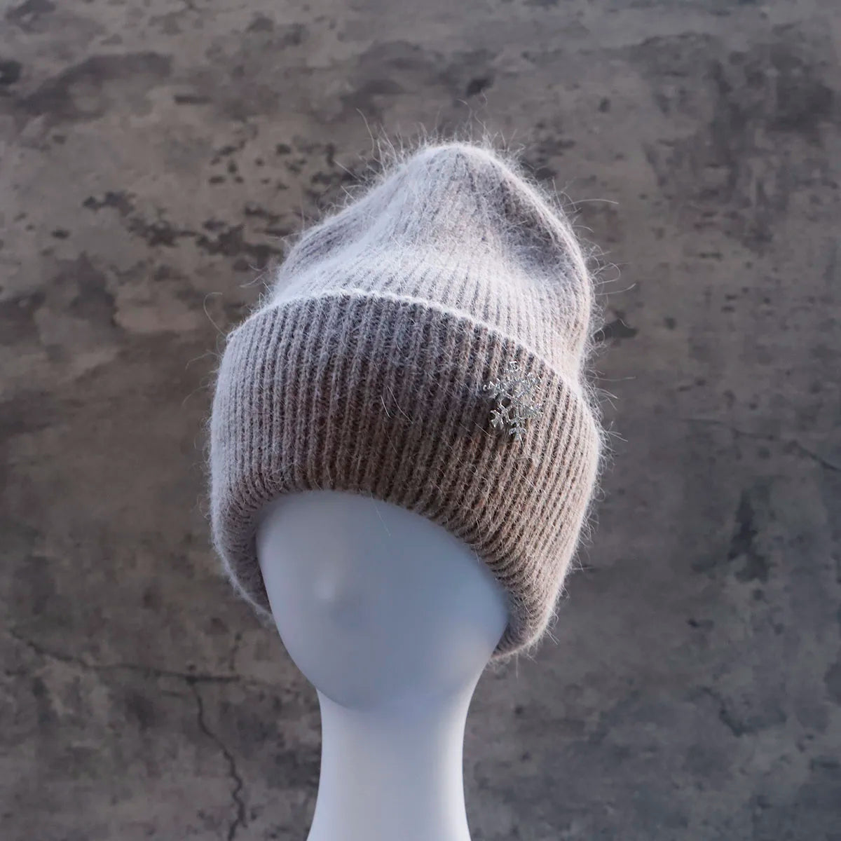 Hot Selling Winter Hat Real Rabbit Fur Winter Hats For Women Snowflake Warm Beanie cold Hats Women Solid Adult Cover Head Cap