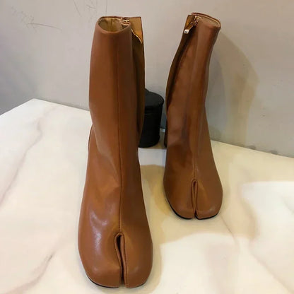 Luxury Brand Design Leather Tabi Boots Fashion Round Chunky High Heel Ankle Boots For Women Autumn Winter Split Toe Shoes