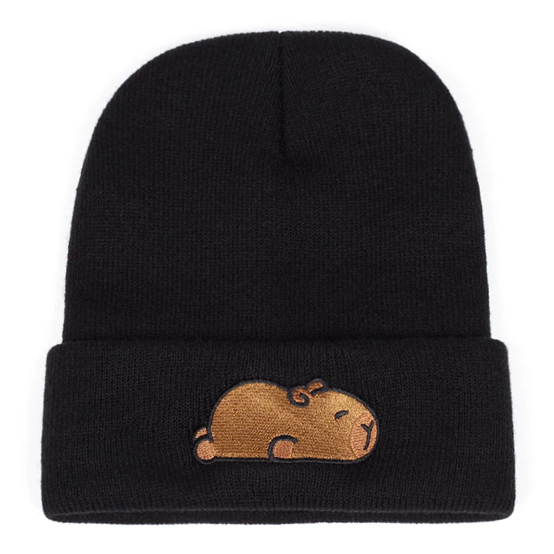 Cute capybara Capybara embroidered knitted cap, warm woolen cap for autumn and winter outdoor sports events