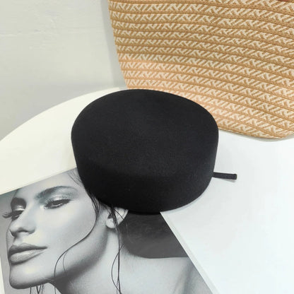 2025 Women's Hard Top Wool Beret Hat White Black Khaki Wool Felt Newsboy Hat Fashion Retro Fascinating Hostess Formal Designer