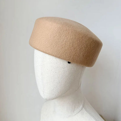 2025 Women's Hard Top Wool Beret Hat White Black Khaki Wool Felt Newsboy Hat Fashion Retro Fascinating Hostess Formal Designer