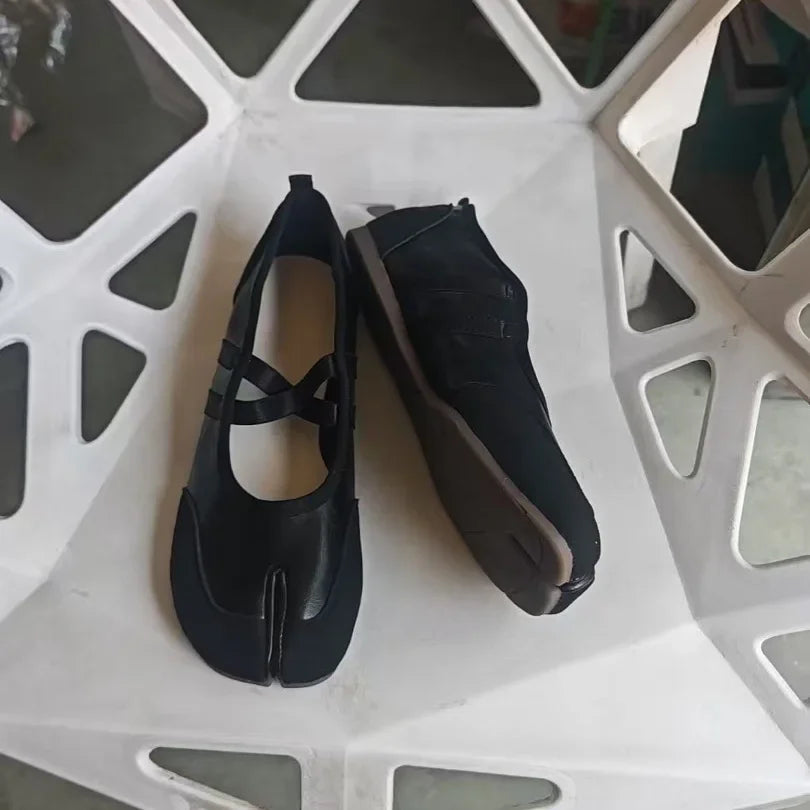 Fashion Soft Leather Split Toe Women Tabi Ballet Flats Spring Autumn Comfortable Walking Lazy Loafers Casual Girls Dance Shoes