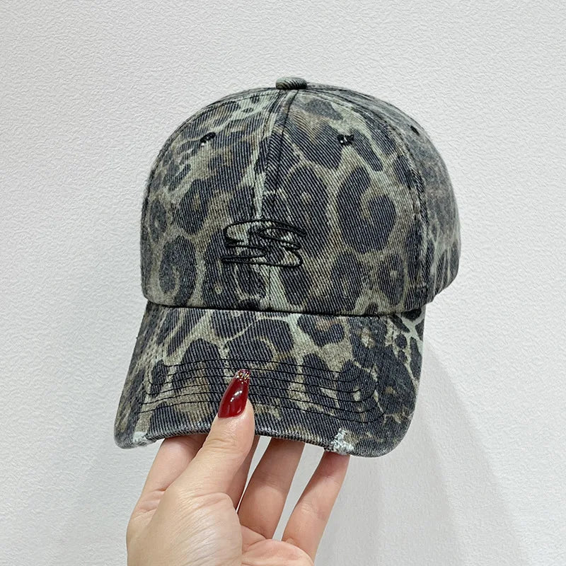 Retro Old Cross-Stitch Camouflage Baseball Cap for Men and Women Matching Face Small New Casual Soft Top Sun Baseball Cap