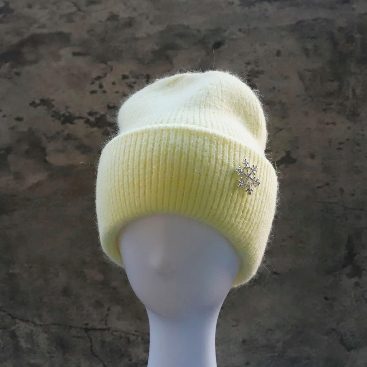 Hot Selling Winter Hat Real Rabbit Fur Winter Hats For Women Snowflake Warm Beanie cold Hats Women Solid Adult Cover Head Cap