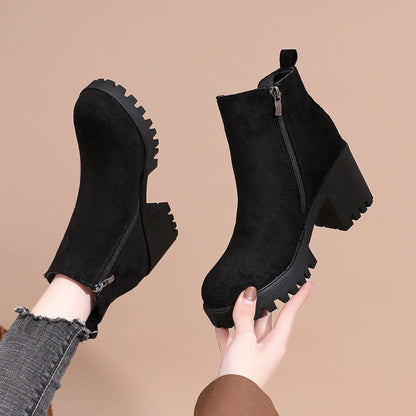 2024 Women Designer Elegant Platform Round Toe Zipper Ankle Boots Women Autumn Winter Comfy Platform Short Boots Shoes for Women